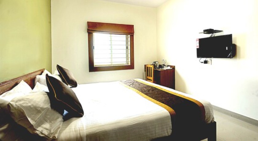 Hop Inn Service Apartment in Bangalore