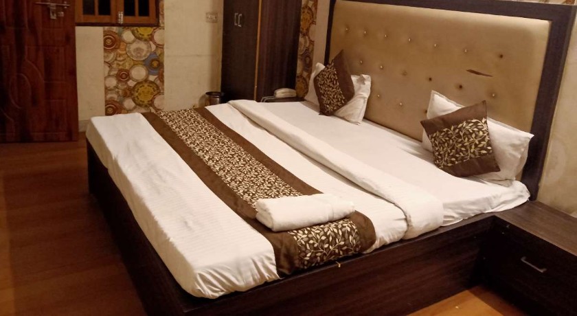 Hotel Cityzen in Lucknow