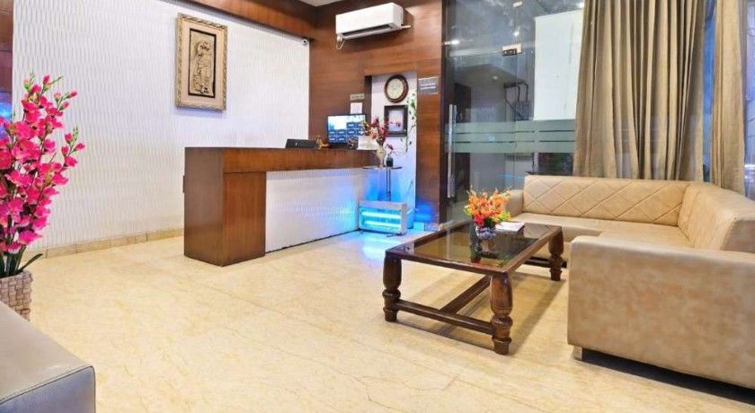 Hotel Good Luck in Delhi