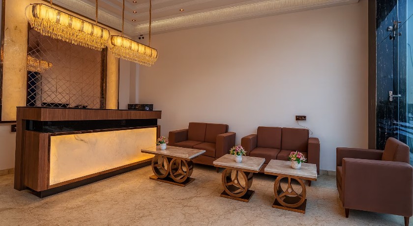 Hotel Grand Shalimar by JMD Group in Delhi