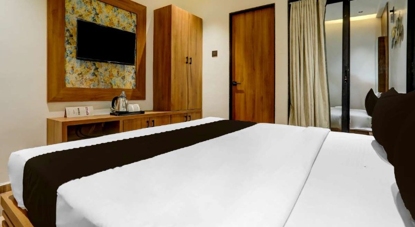 Hotel The Infinity in Rajkot