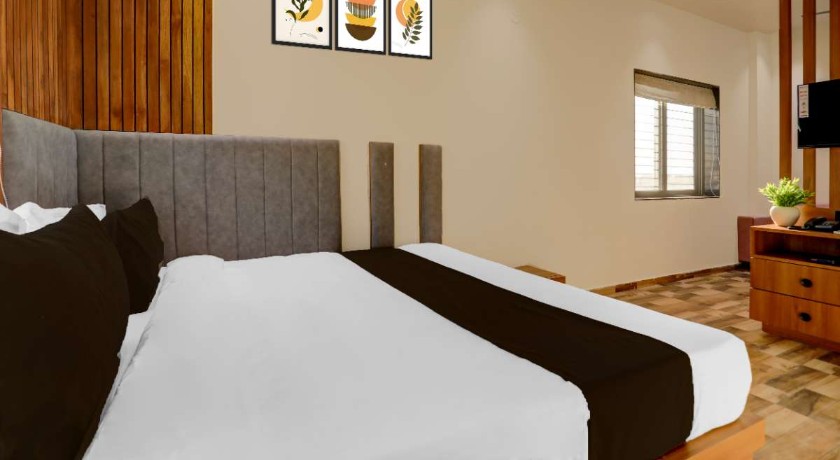 Hotel The Infinity in Rajkot