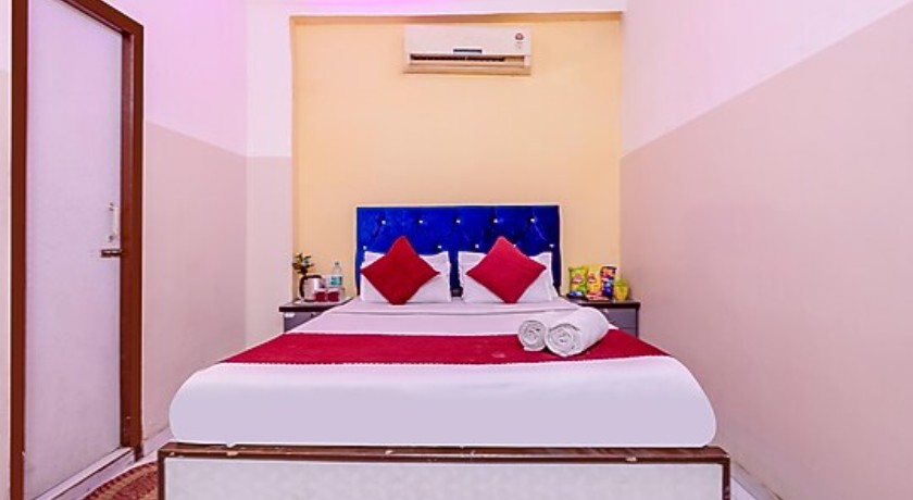 MC Residence in Delhi