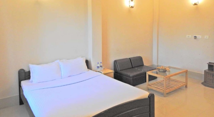 Lake Side Resort  in Sonamura