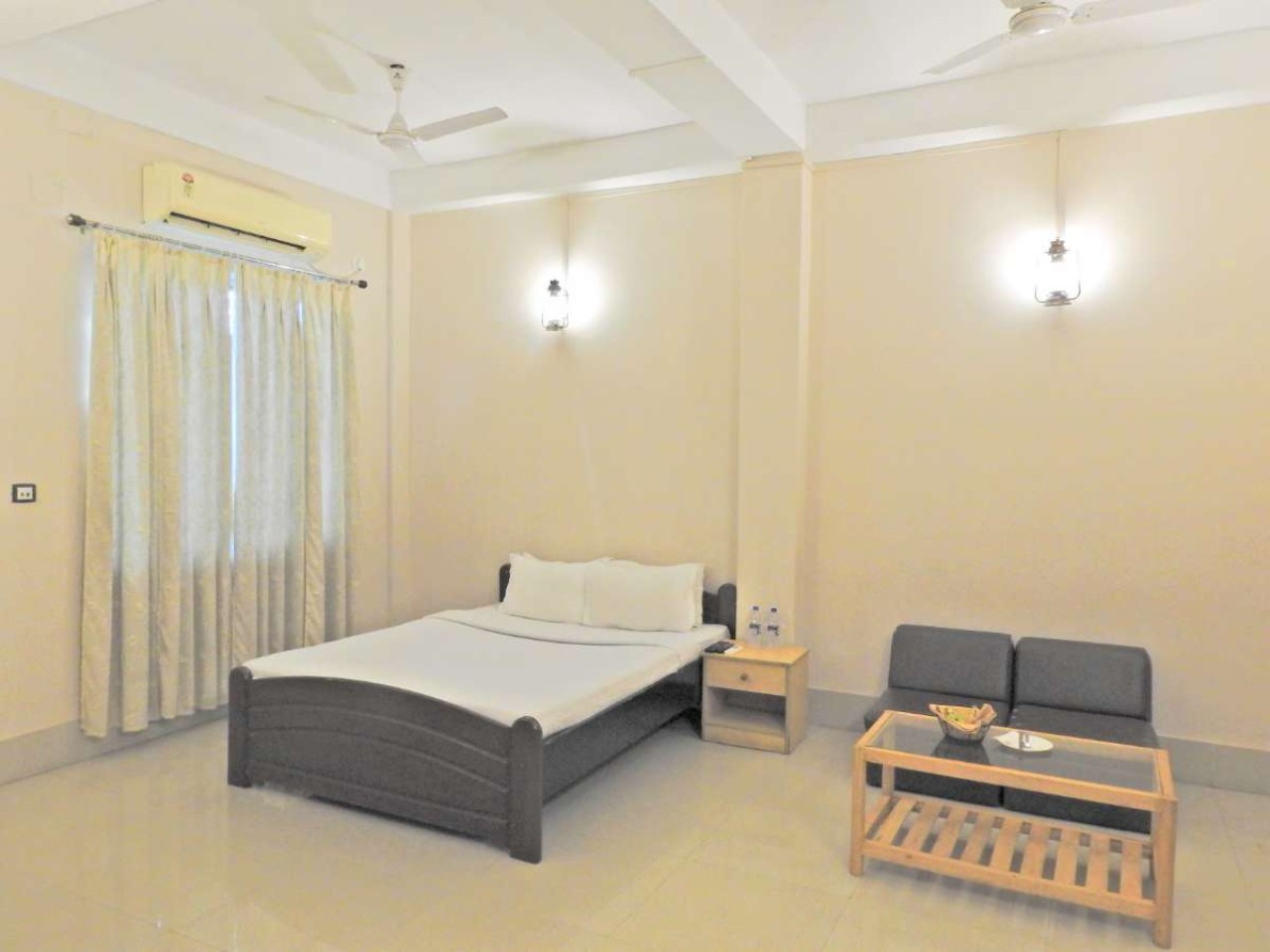 Lake Side Resort  in Sonamura