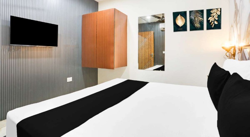 Hotel Golden Key in Delhi