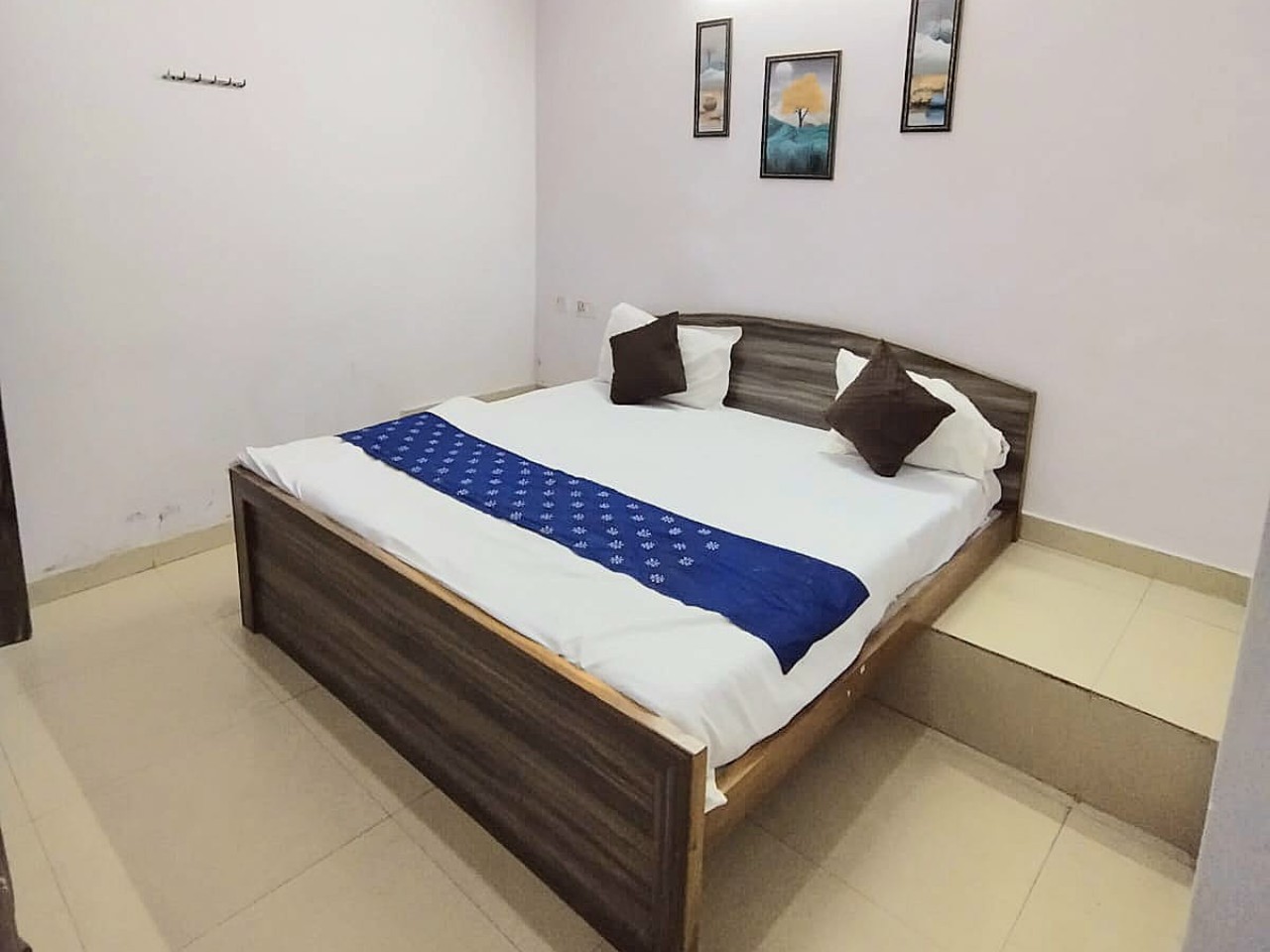 Sapna Palace in Lucknow