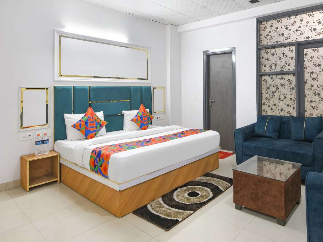 Hotel Cozy Nest in Delhi