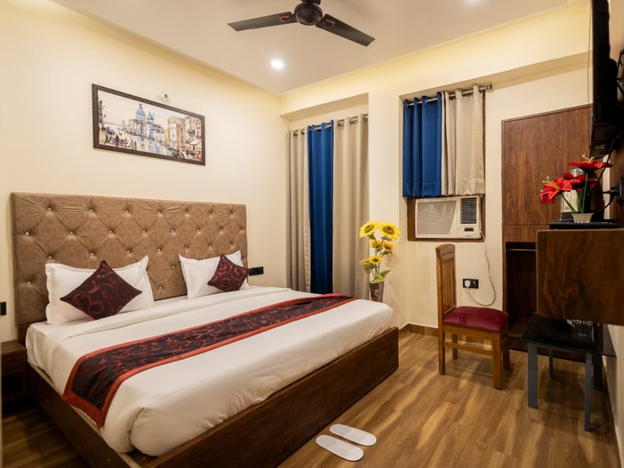 Hotel Kamal Palace in Lucknow