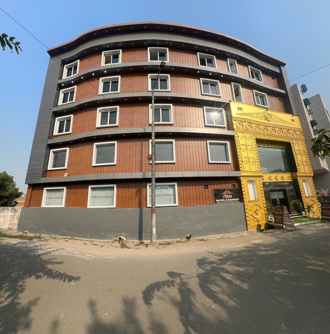 Hotel Minta Hotel in Noida