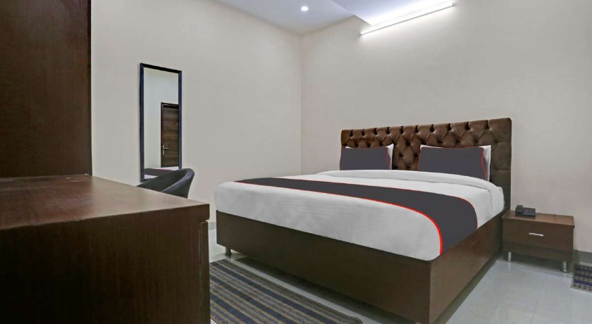 Hotel Mannat Stays in Delhi