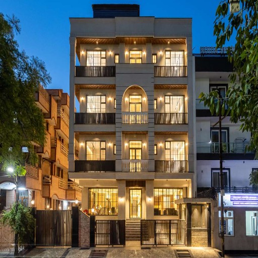 Saltstayz Premier - Noida, Near Sector 18 Metro station in Noida