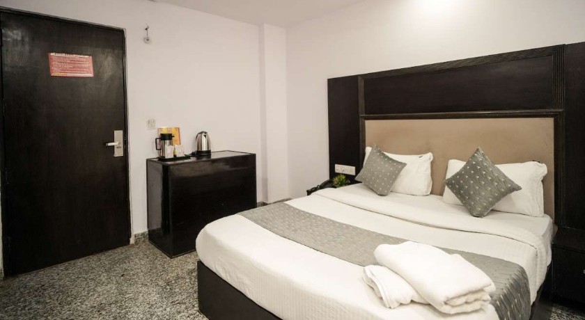 Hotel Anand Empire in Delhi