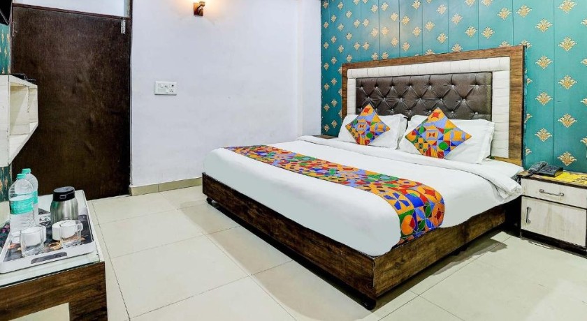 Hotel Golden Stone in Ghaziabad
