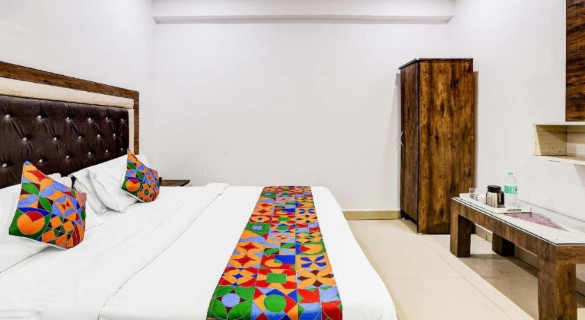 Hotel Golden Stone in Ghaziabad