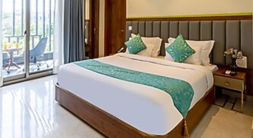 S by Z Hotels, Baani Square in Gurgaon