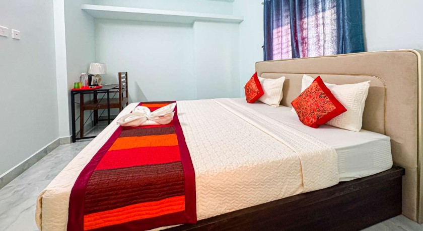 Redfox Service Apartment - Ambattur in Chennai