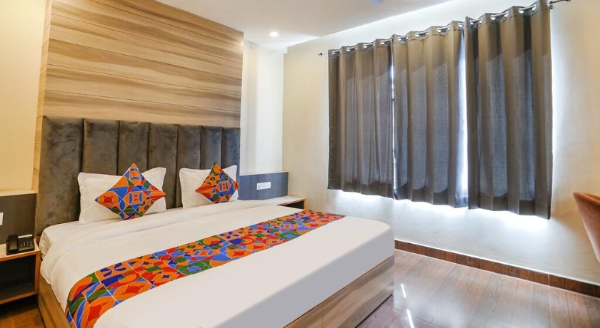 Hotel JS Pearl in Dehradun