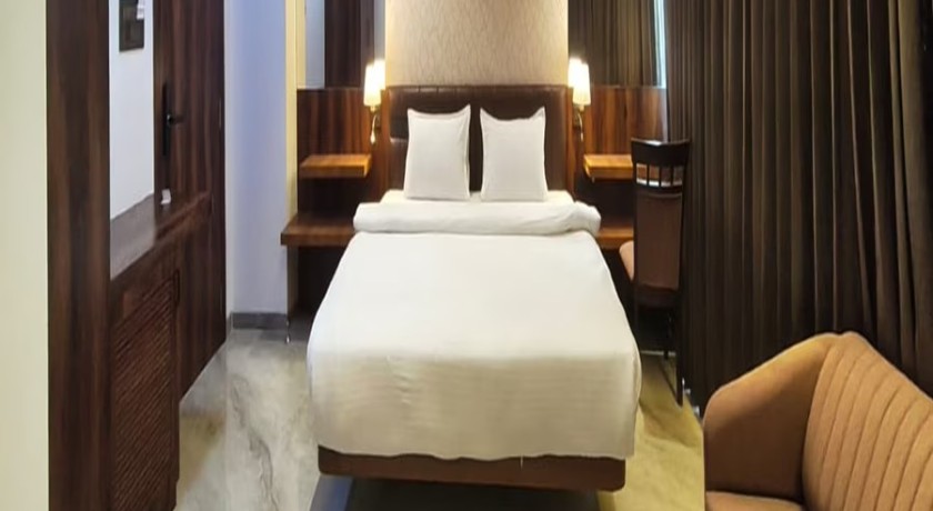 Hotel Infinity Inn in Navi Mumbai