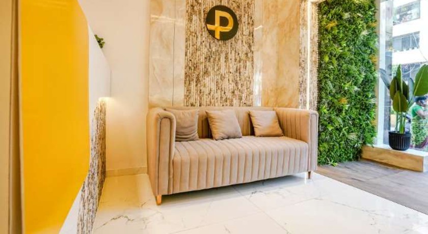 Hotel Peralz in Mumbai