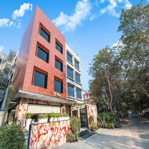 The Mor Stays in Greater Noida