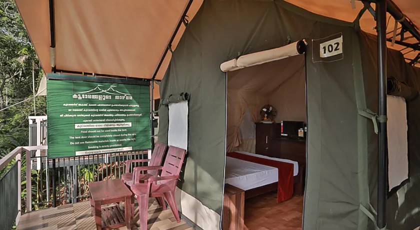 Chalona Munnar in Munnar