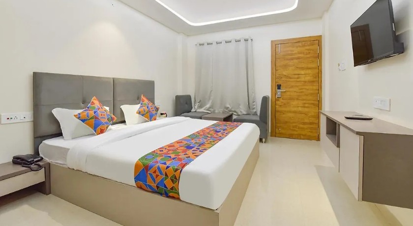 Hotel Synergy Stays in Indore