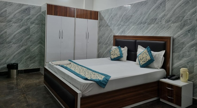 Hotel Amar Leela in Dehradun