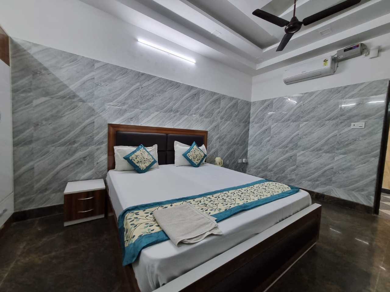 Hotel Amar Leela in Dehradun