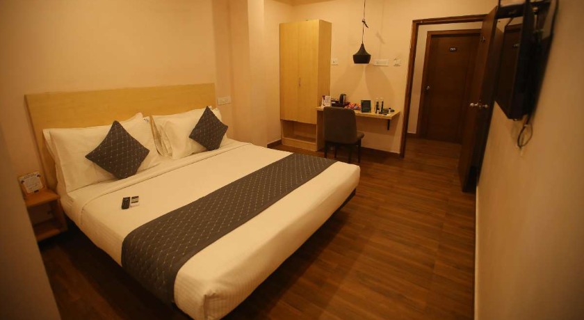 De Crown Luxury Hotel in Kakinada