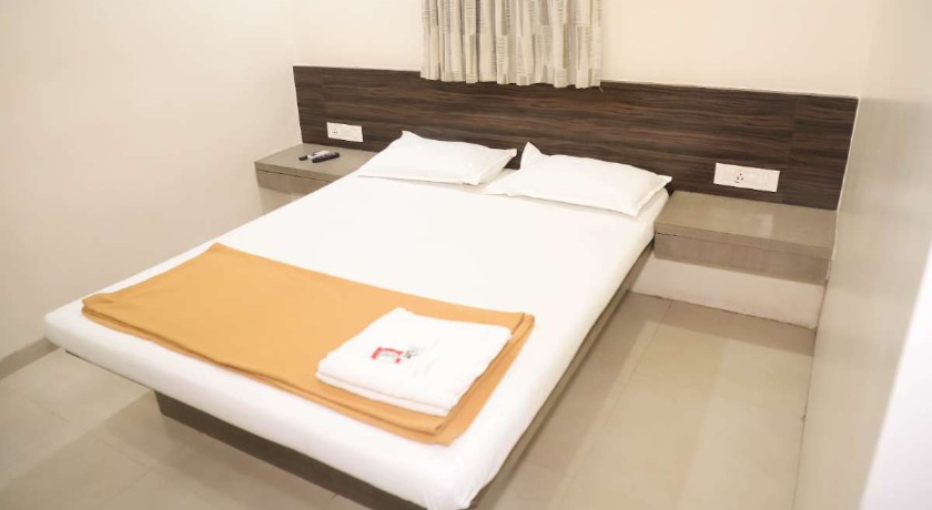 Hotel Maharaja in Thane