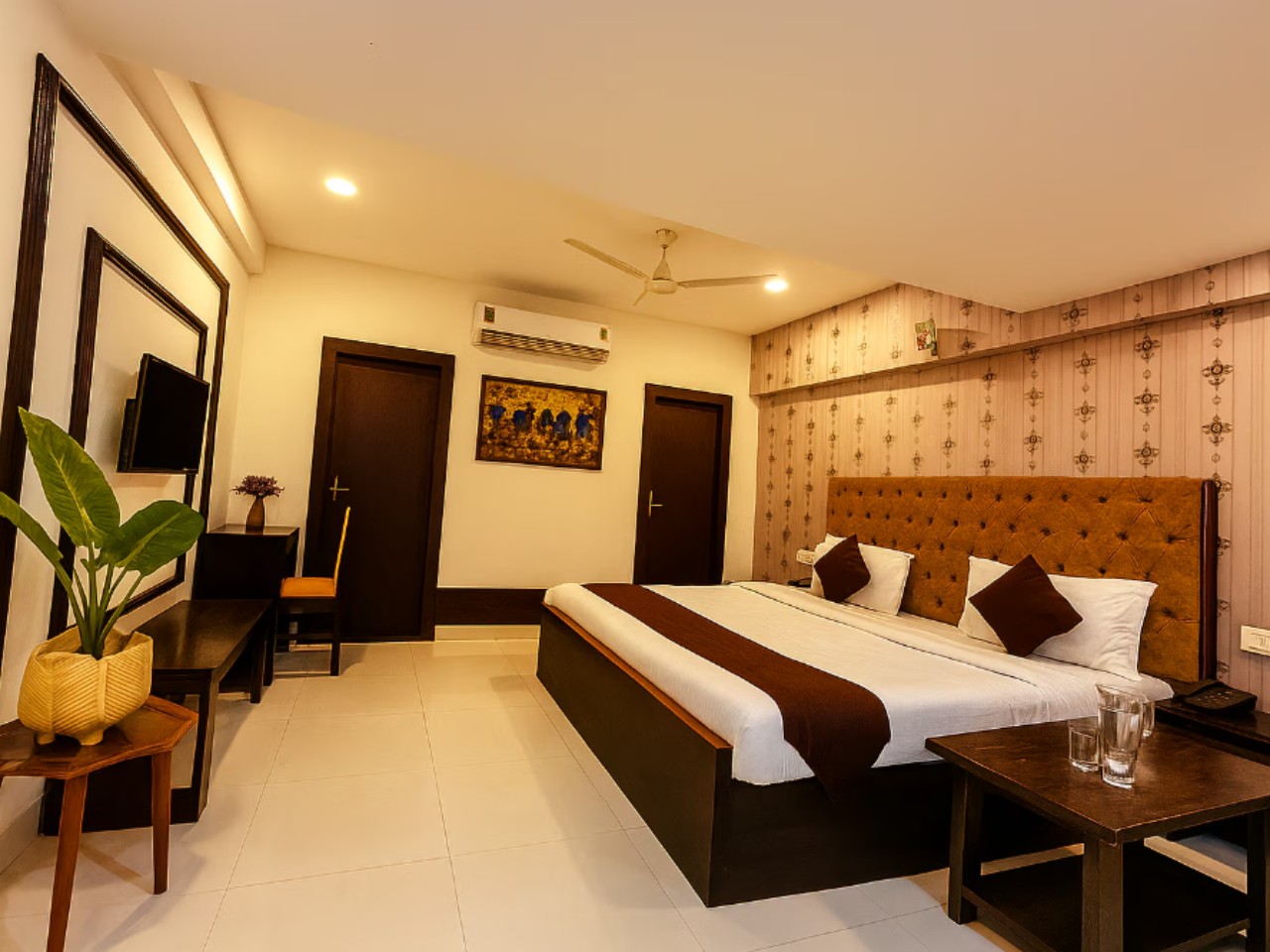 Hotel Deendayal in Bhilai