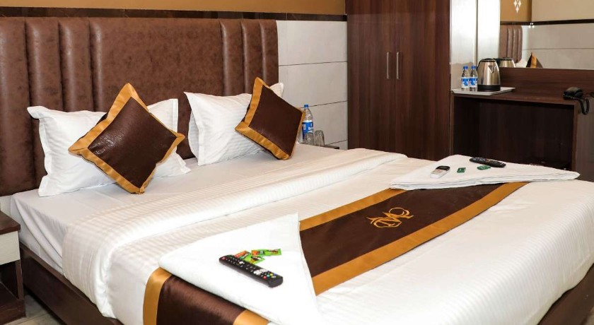 Majestic Inn in Vasai