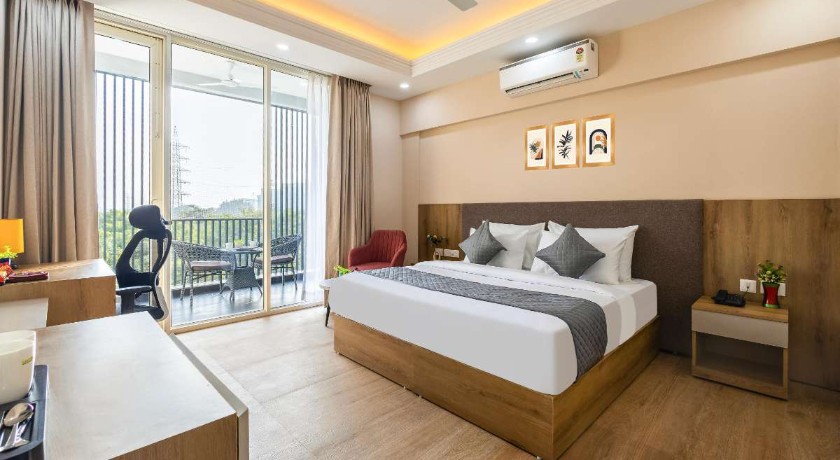 Limewood Signature - Huda City Centre in Gurgaon