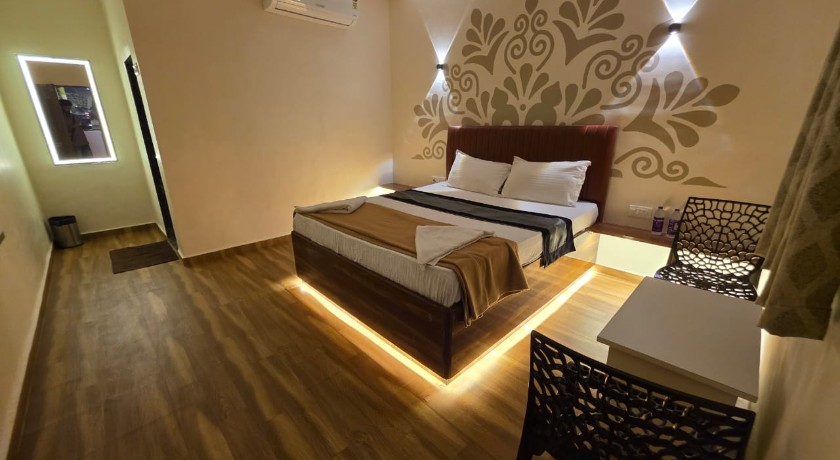 Hotel New Golkonda in Mumbai