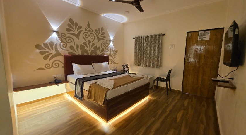 Hotel New Golkonda in Mumbai