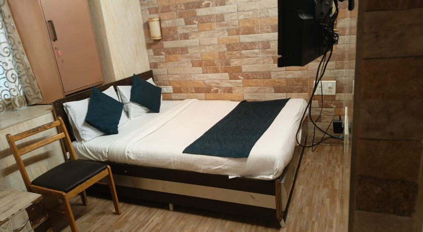 Hotel Oliver in Mumbai