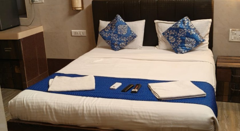 Hotel Oliver in Mumbai