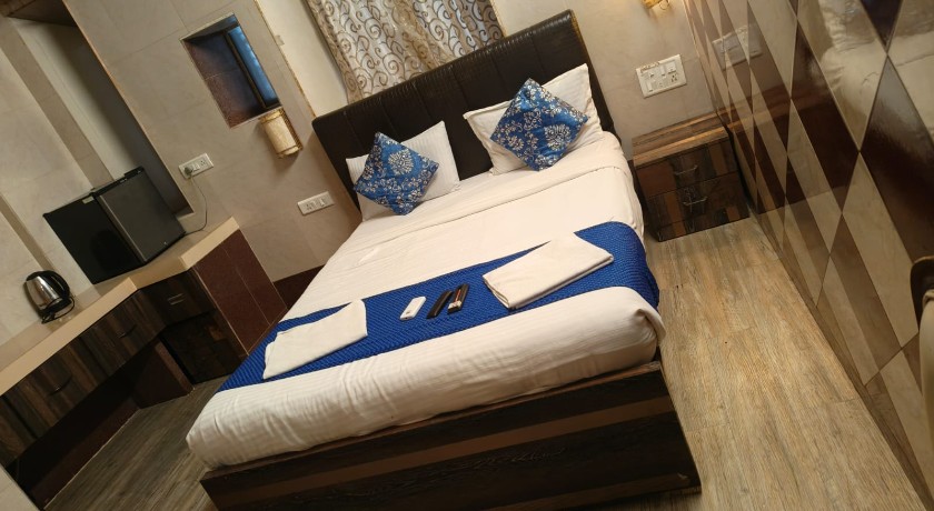 Hotel Oliver in Mumbai