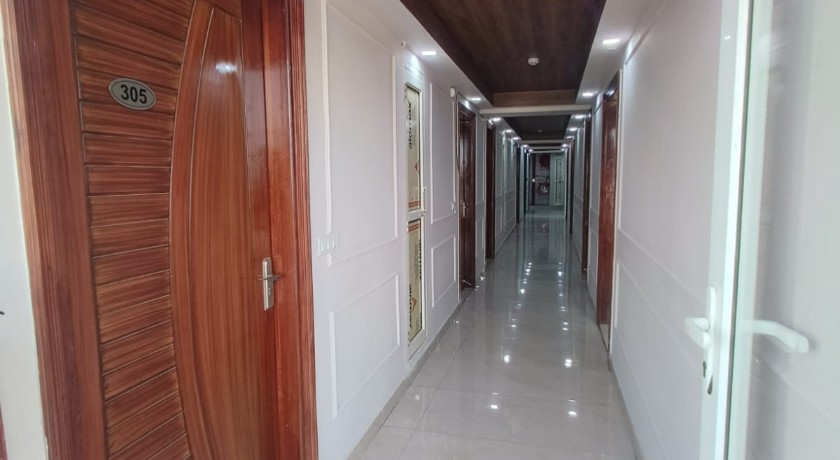 Hotel Vibe BLU Premium Expressway in Noida