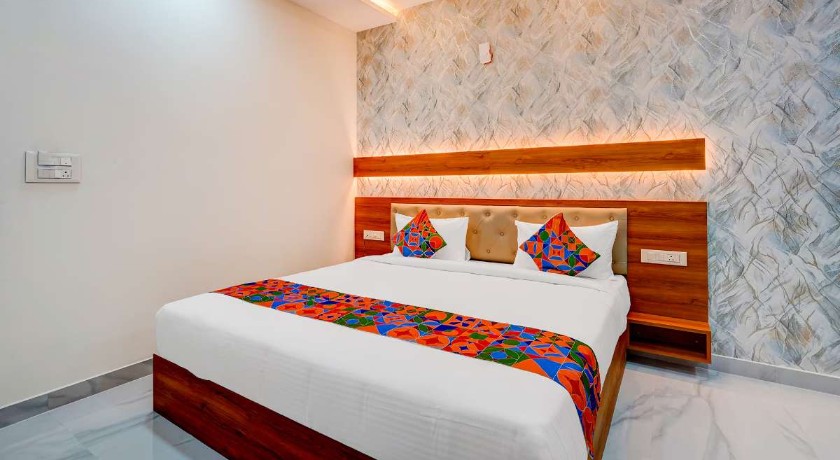 Hotel Golden Stay KR Puram in Bangalore