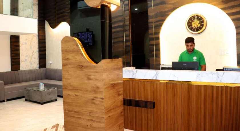 Hotel Pravasa Stay, Dewas Naka in Indore