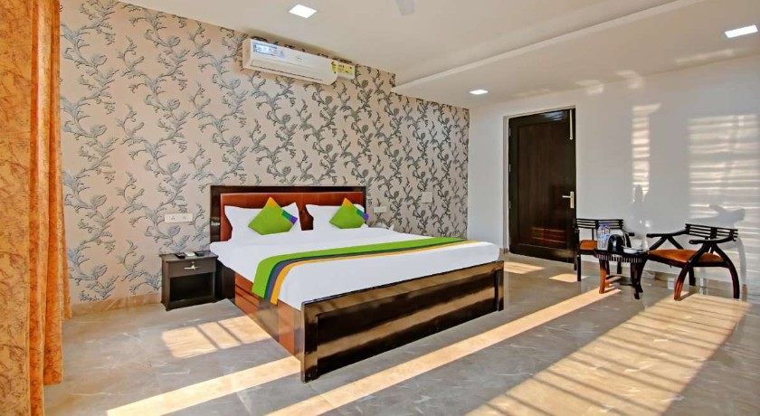 Posh Classic in Gurgaon