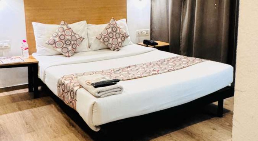 Hotel Cinco Prime in Secunderabad