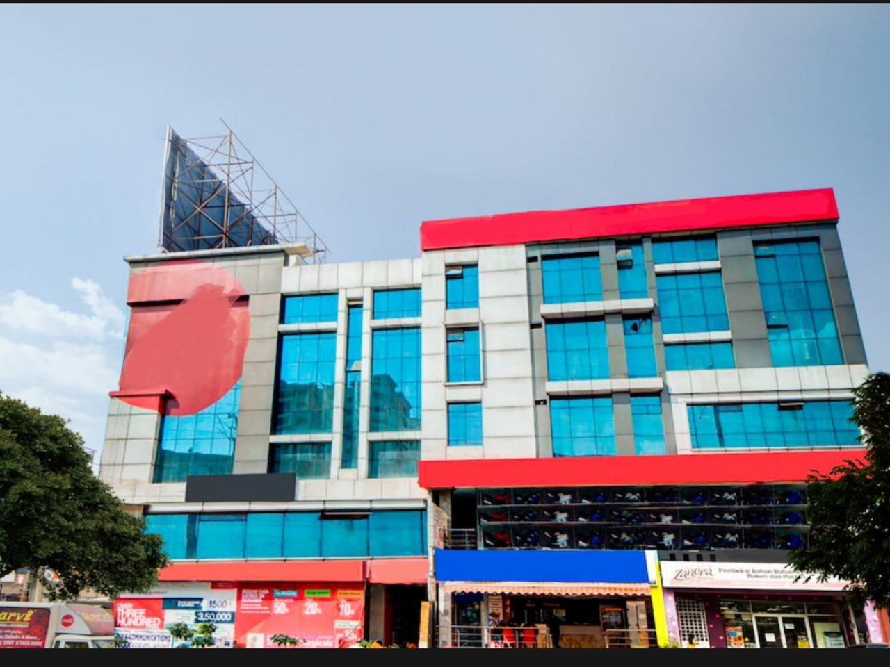 Hotel Diamond Park in Hyderabad