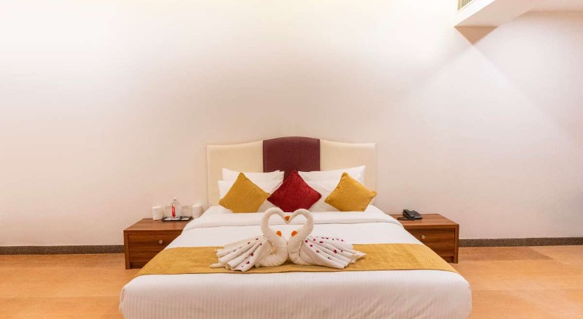 Haut Monde Rajputana Palace in Neemrana