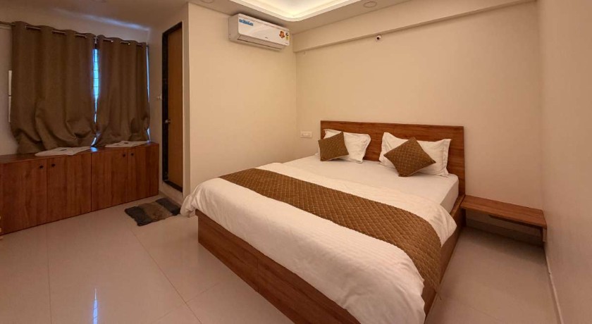 Hotel SB Palace in Nashik