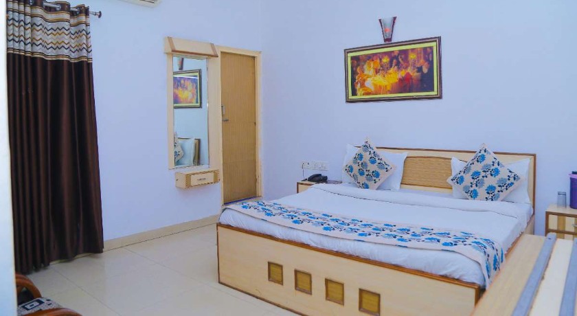 Hotel Riya Palace - Idgah Railway Station Agra in Agra