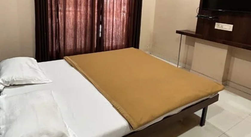 Lotus Yatri Niwas in Kolhapur