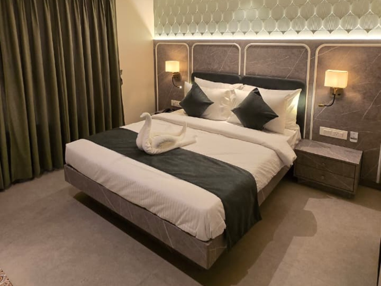 P K Unicorn Hotel in Panvel